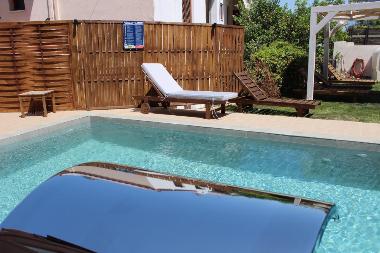 Mithos Premium Rooms Agia Marina Eksteriør bilde