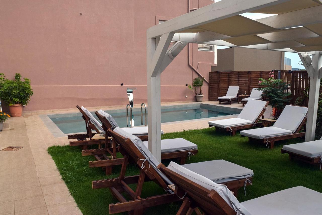 Mithos Premium Rooms Agia Marina Eksteriør bilde