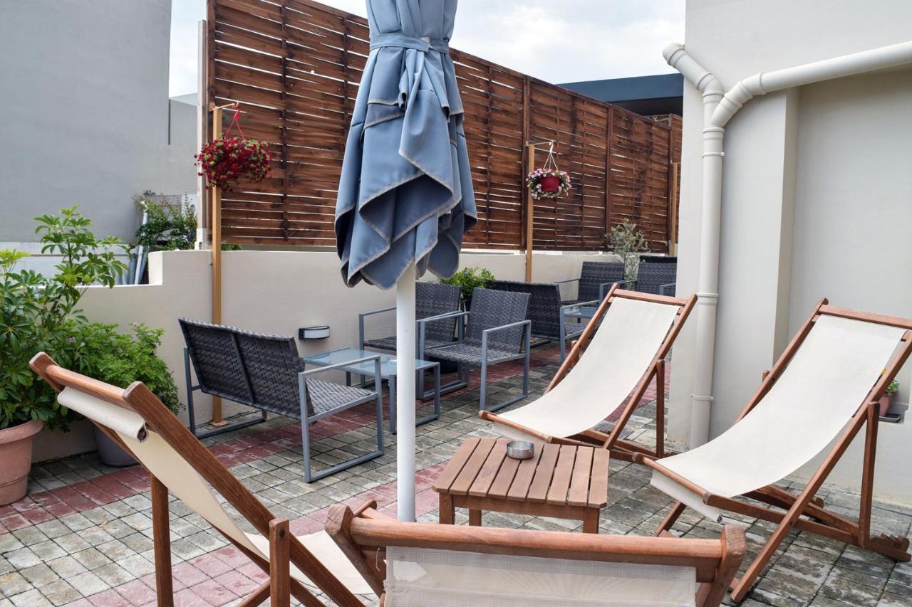 Mithos Premium Rooms Agia Marina Eksteriør bilde